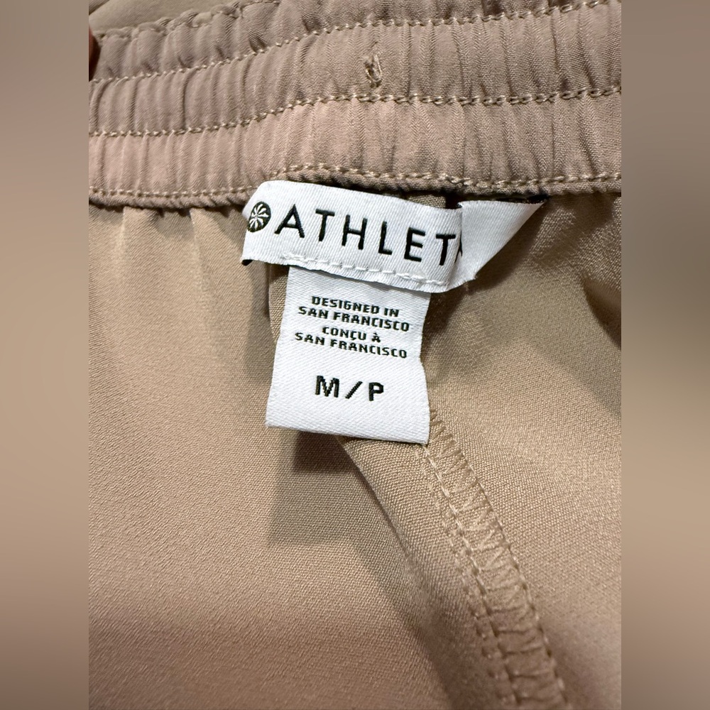 New Athleta promenade high rise wide leg cargo pants Women Mp Brown Casual Trave - Picture 9 of 11